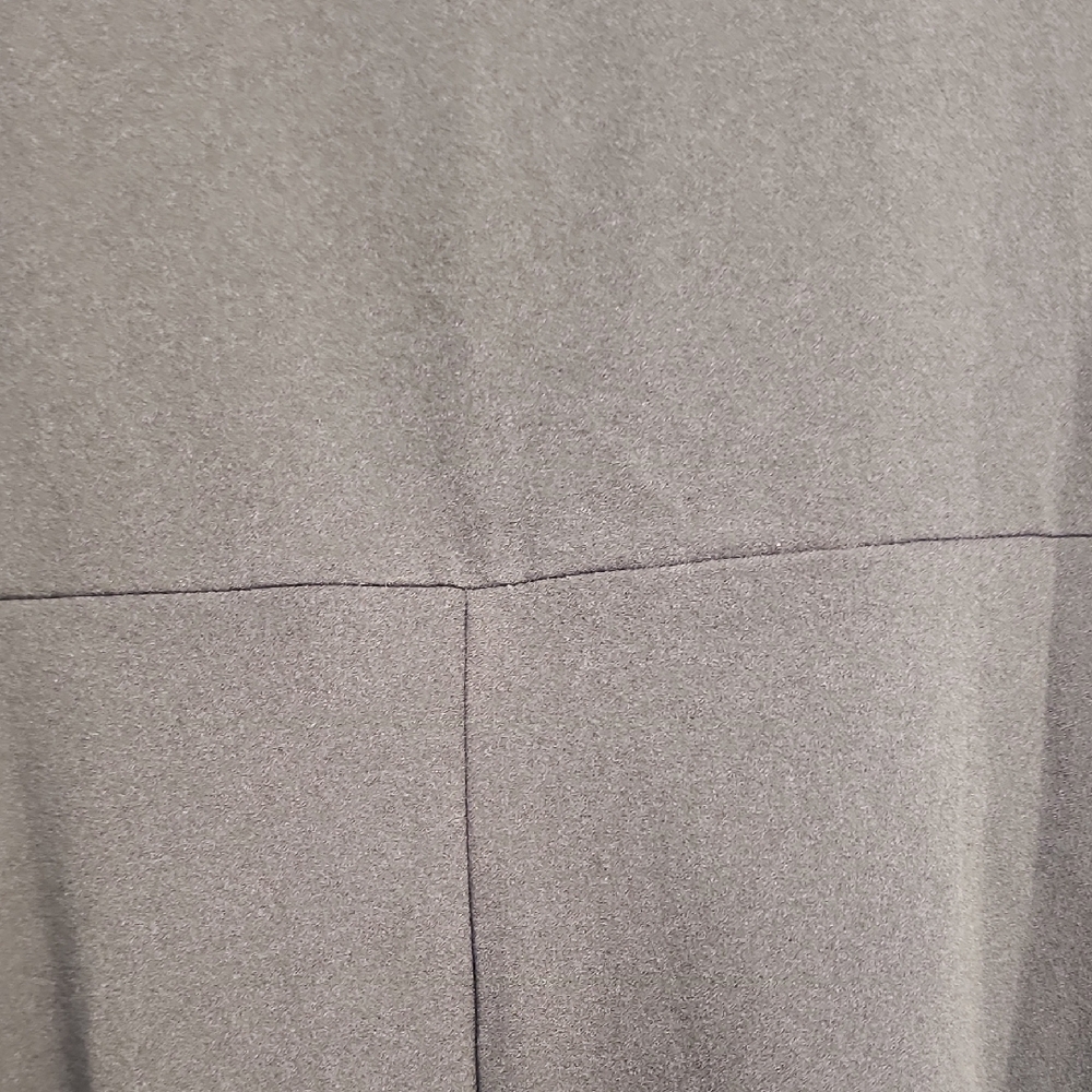 Boohoo Plus Black Midi Dress with Short Sleeves - Picture 10 of 12